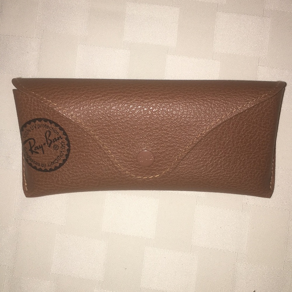 Ray Ban black aviator sun glasses